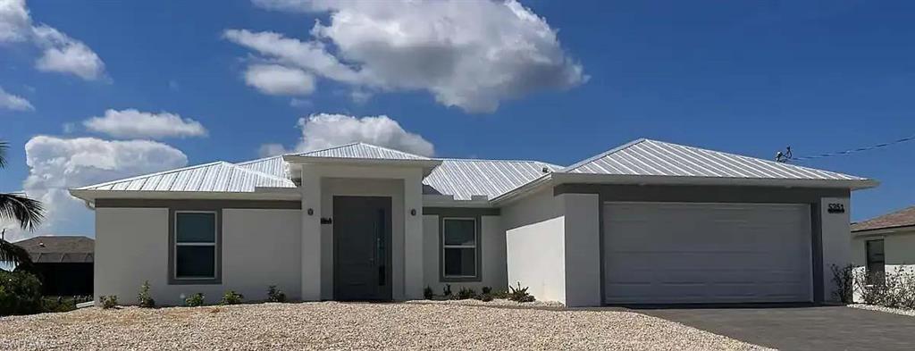 Residential Lease in BOKEELIA