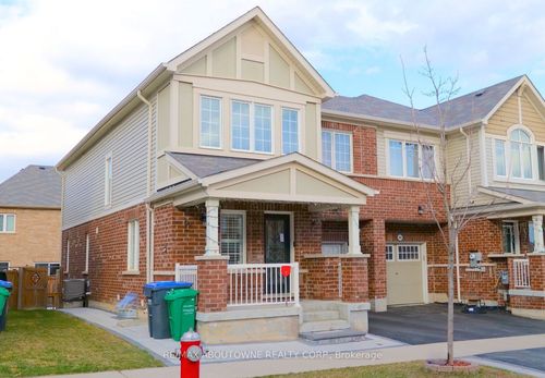62 Quillberry Close, Brampton, ON, L7A4N8 | Card Image