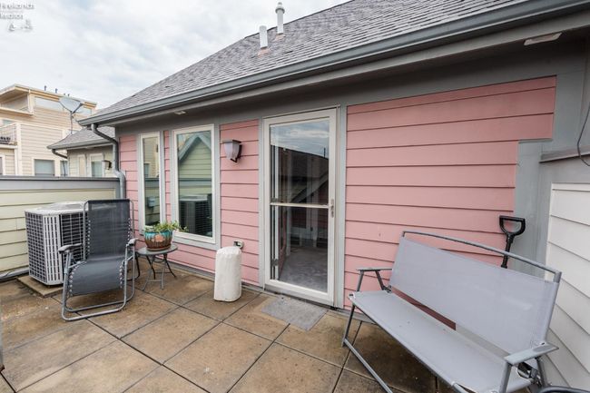 1402 Newman Ave, House other with 3 bedrooms, 3 bathrooms and null parking in Lakewood OH | Image 36