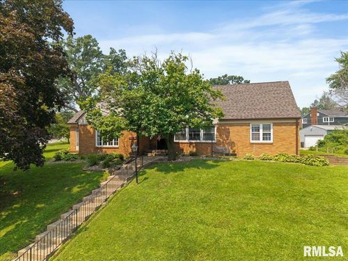 2320 26th St, Rock Island, IL, 61201-4662 | Card Image