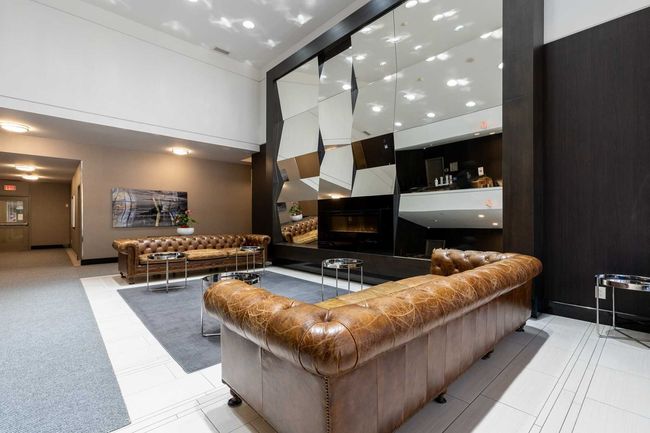 810 - 35 Bastion St, Condo with 2 bedrooms, 2 bathrooms and 2 parking in Toronto ON | Image 28