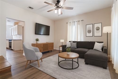 411 N Maple St, Siloam Springs, AR, 72761-2629 | Card Image