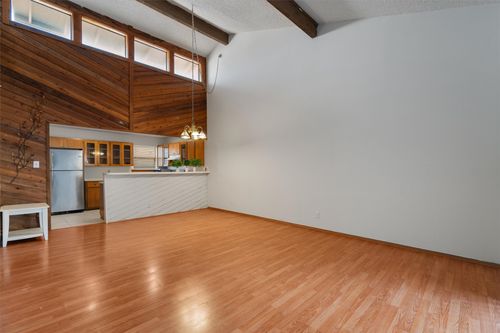 apt-c-8621 Putnam Dr, Austin, TX, 78757-7138 | Card Image