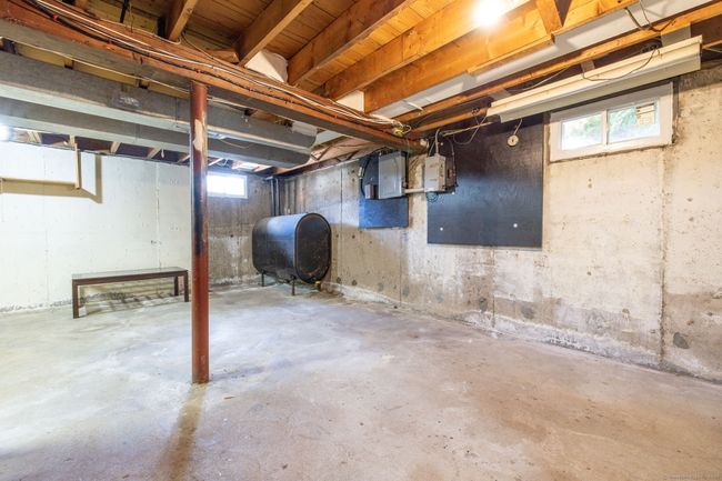 142 Cedar St, House other with 3 bedrooms, 2 bathrooms and null parking in Wethersfield CT | Image 24