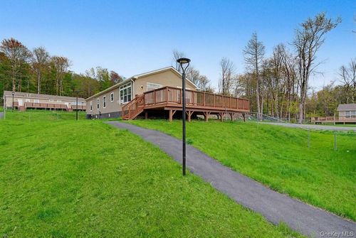 6 Raspberry Ln, Monticello, NY, 12701-3192 | Card Image
