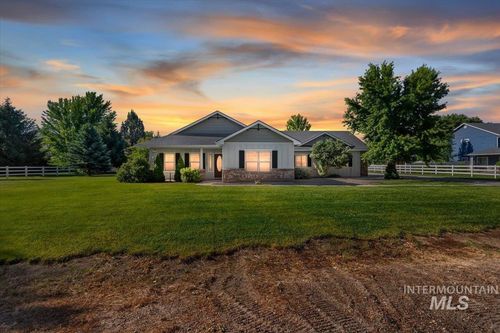 14385 Silver Crk, Caldwell, ID, 83607-7889 | Card Image