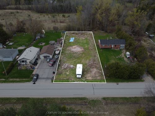 166 Virginia Blvd, Sutton West, ON, L0E1R0 | Card Image