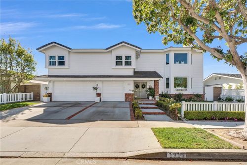 1915 Leeward Ln, Newport Beach, CA, 92660-3802 | Card Image