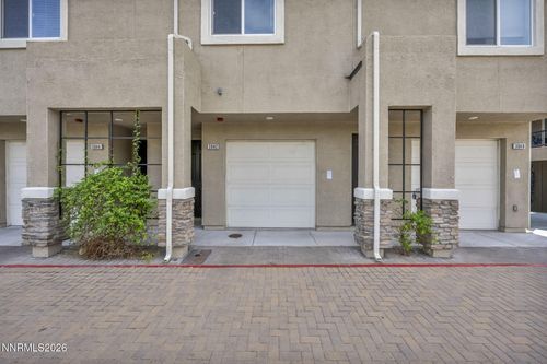 3042 Sterling Ridge Cir, Sparks, NV, 89431-4811 | Card Image