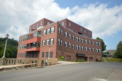 c3-112 Franklin Street, Bangor, ME, 04401 | Card Image