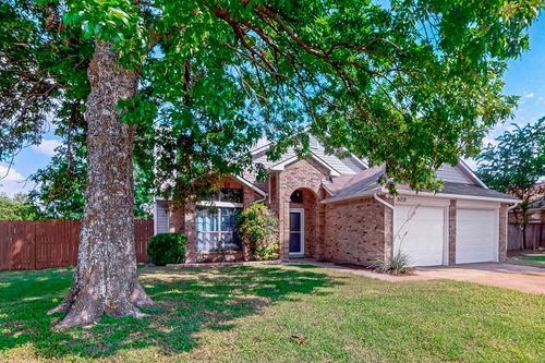 8018 Clairmont Ave, Rowlett, TX, 75089-2454 | Card Image