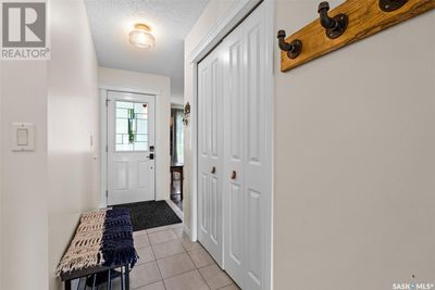 306 Waterbury Rd, House other with 4 bedrooms, 3 bathrooms and null parking in Saskatoon SK | Image 2