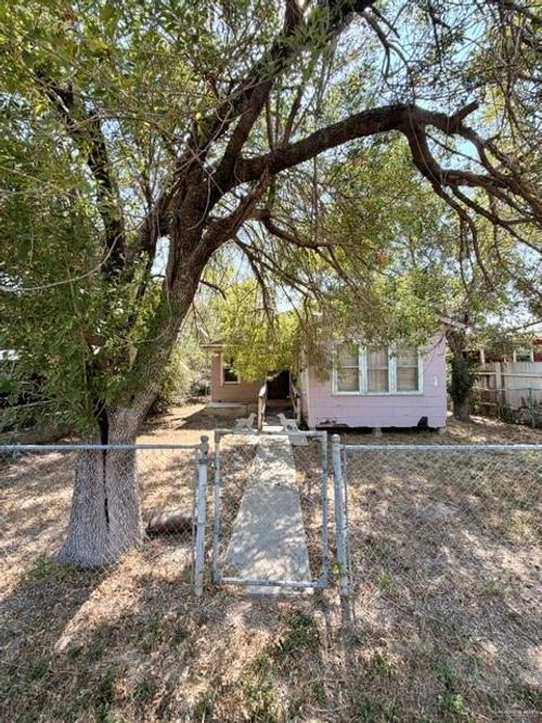 707 N San Zeferino Street, Rio Grande City, TX, 78582 | Card Image