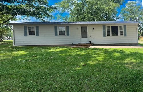 15788 S 1400 Rd, Nevada, MO, 64772-7118 | Card Image