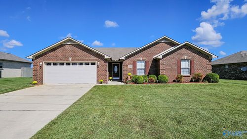 11455 Poplar Creek Cemetery Rd, Athens, AL, 35611-7962 | Card Image