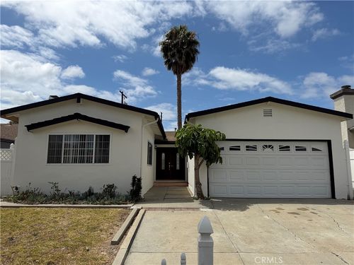 834 E 222nd St, Carson, CA, 90745-3342 | Card Image