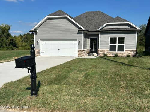 10097 Vista Hills Blvd, Louisville, KY, 40291-3468 | Card Image