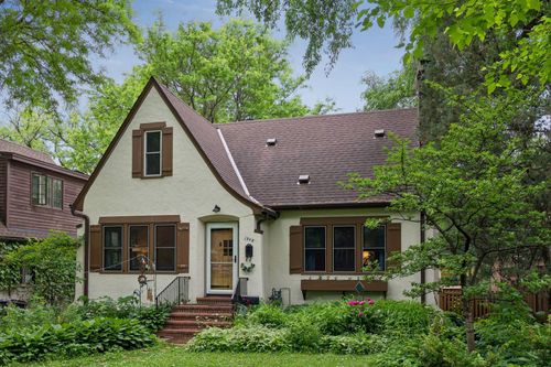 1908 E River Ter, Minneapolis, MN, 55414-3672 | Card Image