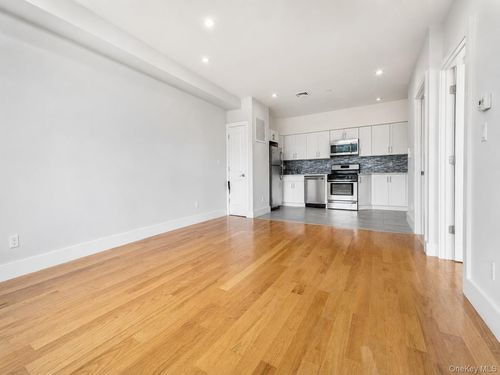 3a-4218 Bell Boulevard, New York, NY, 11361 | Card Image