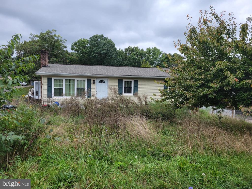 Blair St, Martinsburg, WV 25404