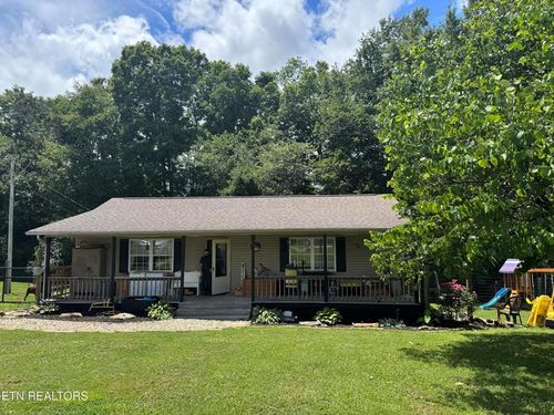 51 Rhodendron Cir, Crossville, TN, 38555-5509 | Card Image