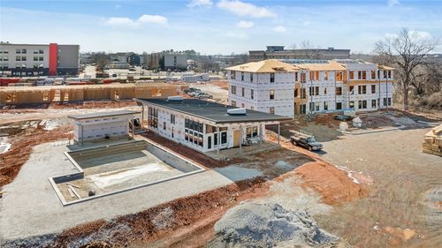 202-3330 Mp Parkway, Bentonville, AR, 72712 | Card Image