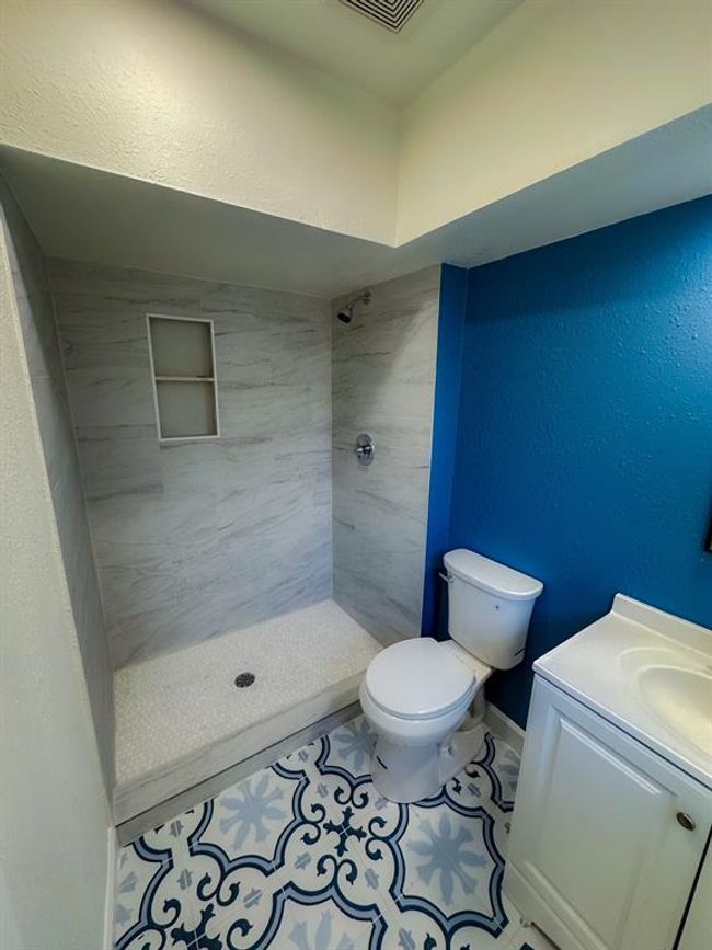 3426 Wuthering Heights Dr, House other with 4 bedrooms, 2 bathrooms and null parking in Houston TX | Image 11