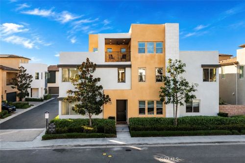 133 Denali, Lake Forest, CA, 92630-7632 | Card Image