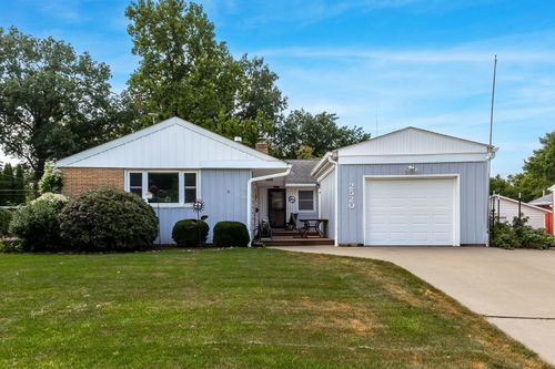 2520 30th Avenue Ct, Moline, IL, 61265-6939 | Card Image