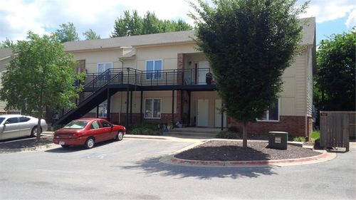 2-851 W Piedmont Pl, Fayetteville, AR, 72703-1482 | Card Image