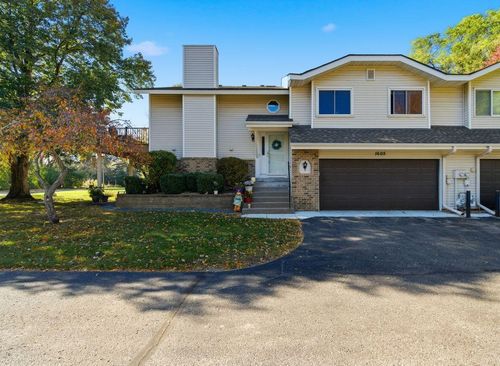 a-1605 Clemson Dr, Eagan, MN, 55122-4813 | Card Image