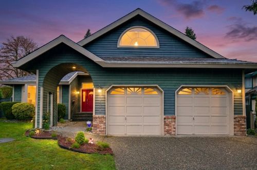 10574 Woodglen Close, Surrey, BC, V4N1V4 | Card Image