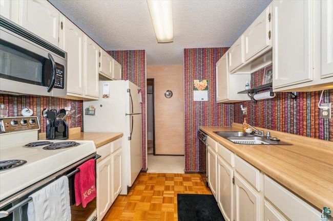 APT-206 - 20 Village Dr, Townhouse with 1 bedrooms, 2 bathrooms and null parking in Proctor MN | Image 8