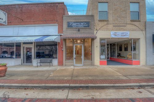 715 Main St, Minden, LA, 71055-3328 | Card Image