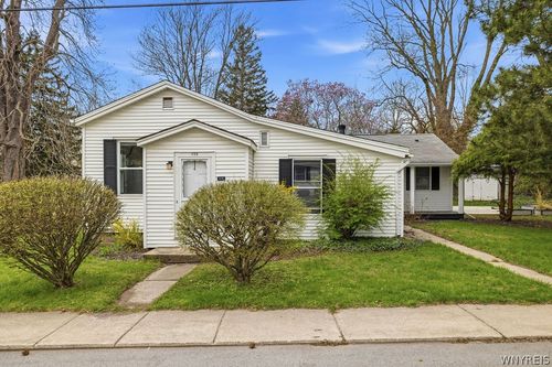 175 Niagara St, Lewiston, NY, 14092-1620 | Card Image