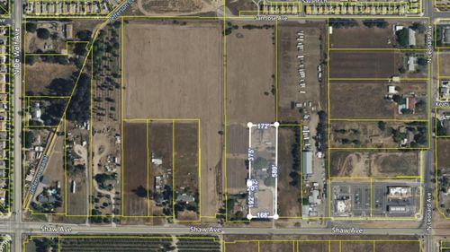 3663 E Shaw Ave, Clovis, CA, 93619 | Card Image