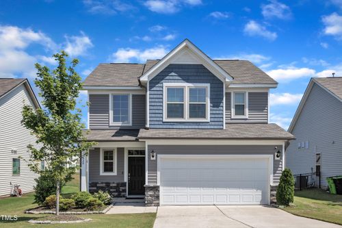 520 Oak Holly Ln, Zebulon, NC, 27597-4403 | Card Image