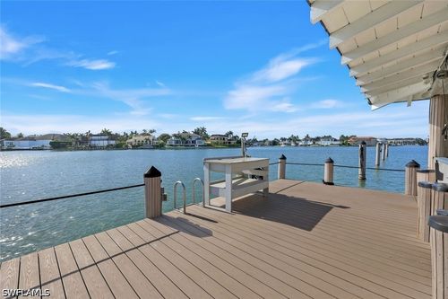 b4-3400 Gulf Shore Blvd N, NAPLES, FL, 34103-3601 | Card Image
