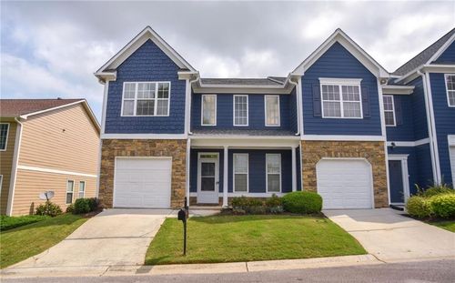 6616 Splashwater Dr, Flowery Branch, GA, 30542-7614 | Card Image