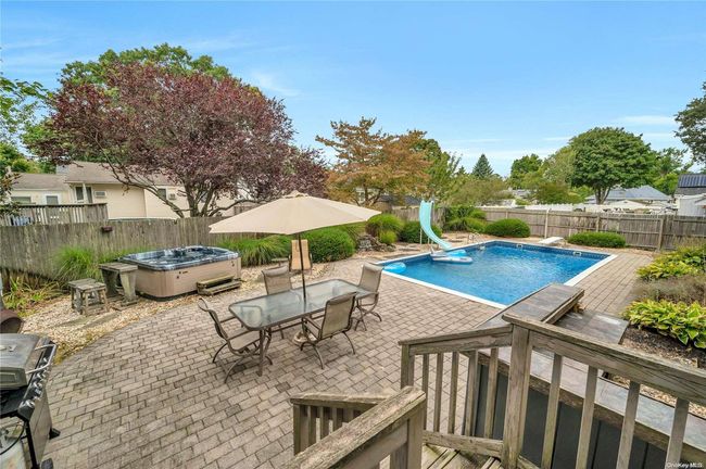 872 Franklyn Ave, House other with 3 bedrooms, 1 bathrooms and null parking in Bohemia NY | Image 14