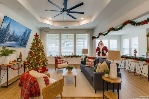 390 Rhapsody Vw, Spring Branch, TX, 78070-2268 | Card Image