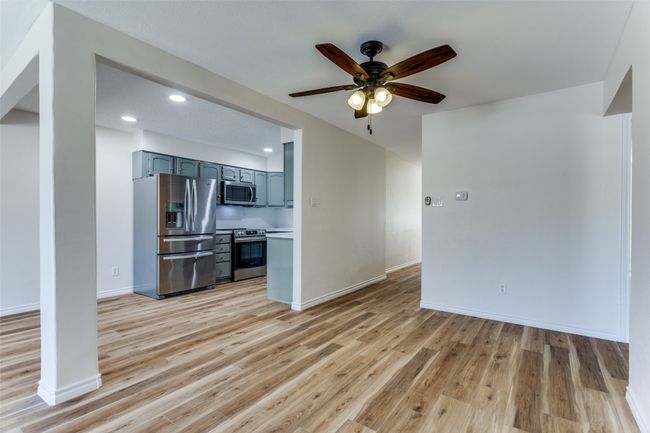 4014 Ridglea Country Club Dr, Condo with 2 bedrooms, 2 bathrooms and null parking in Fort Worth TX | Image 8