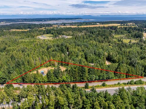 3840 Small Rd, Courtenay, BC, V9N3Z8 | Card Image