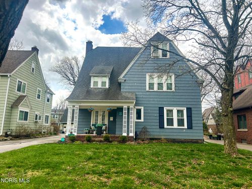 3319 Darlington Rd, Ottawa Hills, OH, 43606-2437 | Card Image