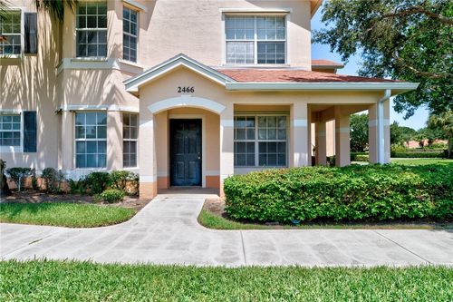 2466-2466 57th Cir, Vero Beach, FL, 32966-4649 | Card Image