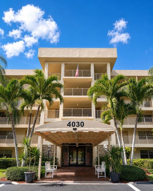 206-4030 W Palm Aire Dr, Pompano Beach, FL, 33069-4192 | Card Image