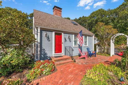 29 Oak Ridge Rd, East Sandwich, MA, 02537-1233 | Card Image