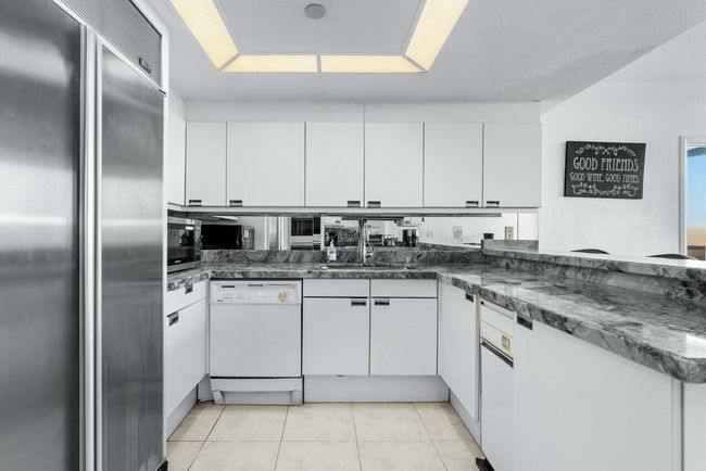 252 - 100 Lakeshore Drive, Condo with 3 bedrooms, 4 bathrooms and null parking in North Palm Beach FL | Image 15