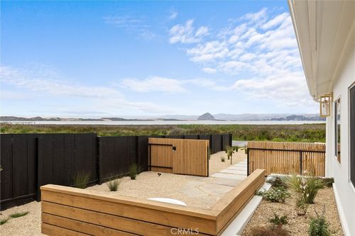 495 Ramona Ave, Los Osos, CA, 93402-2052 | Card Image