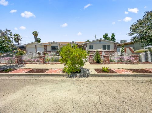 947 Cardoza Drive, Tulare, CA, 93274 | Card Image